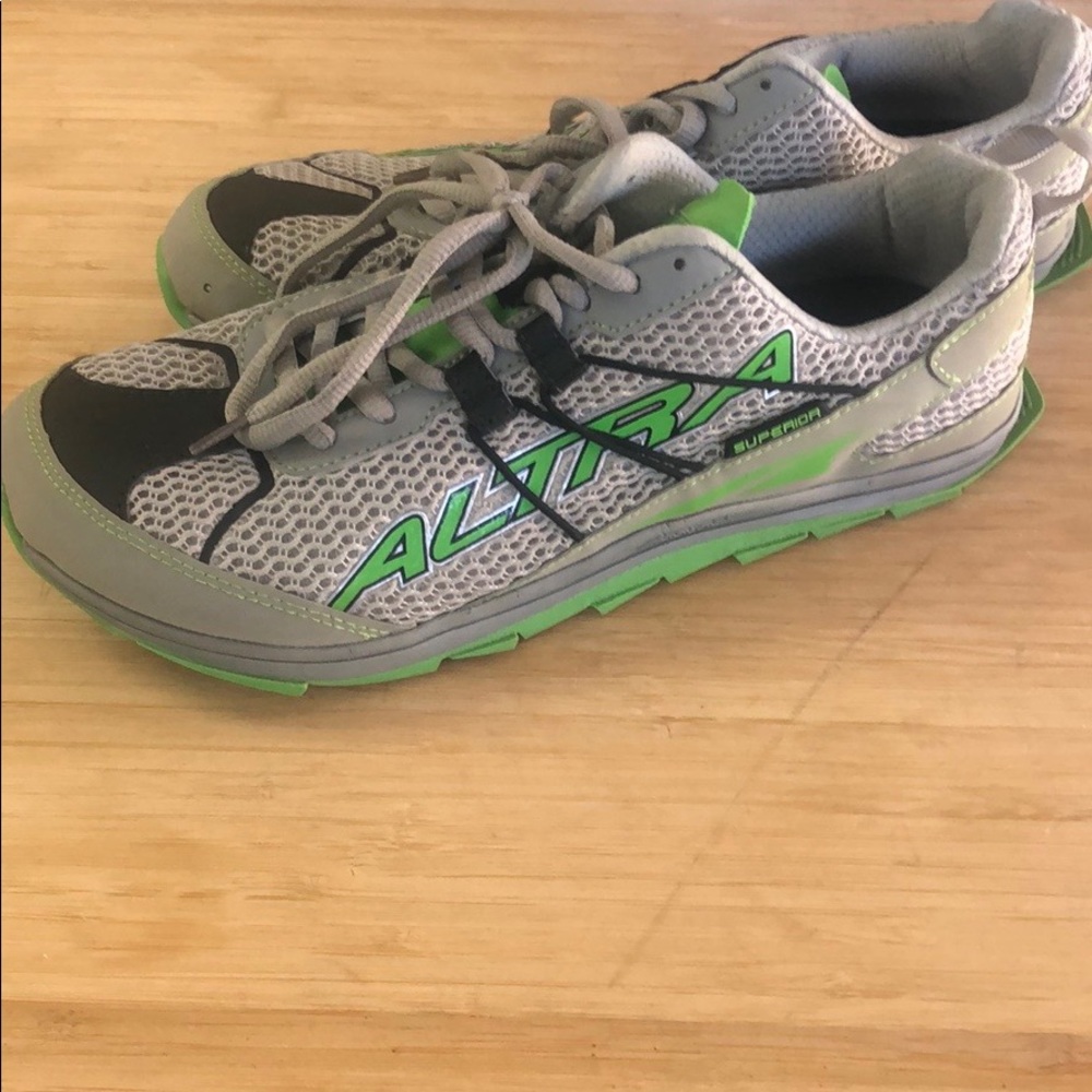Altra Superior zero drop women’s shoes size 11